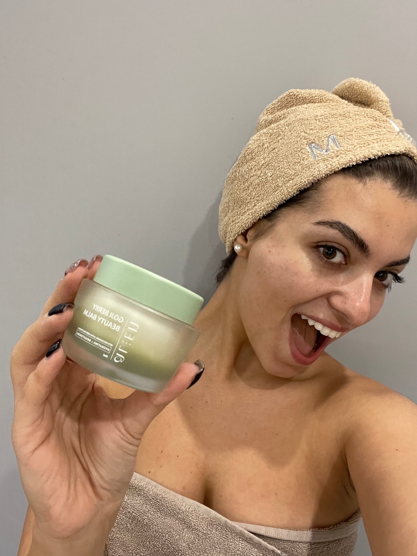 Goji Berry Beauty Balm